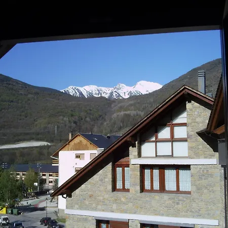 Pirinenc Apartment *